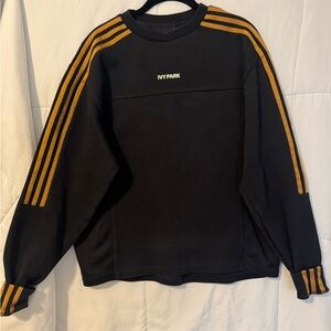 IVY PARK Black & Gold Crew Neck Sweater